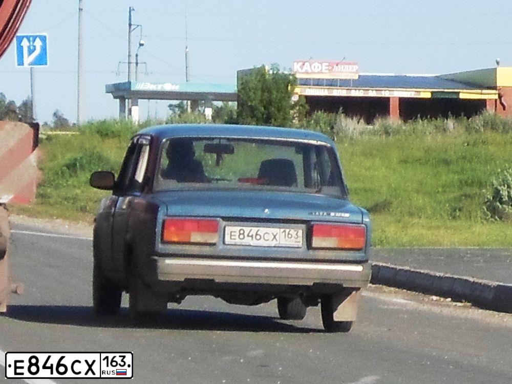 Фото автомобиля LADA 2107, 2007 — госномер Е846СХ163. Цвет: СИНИЙ