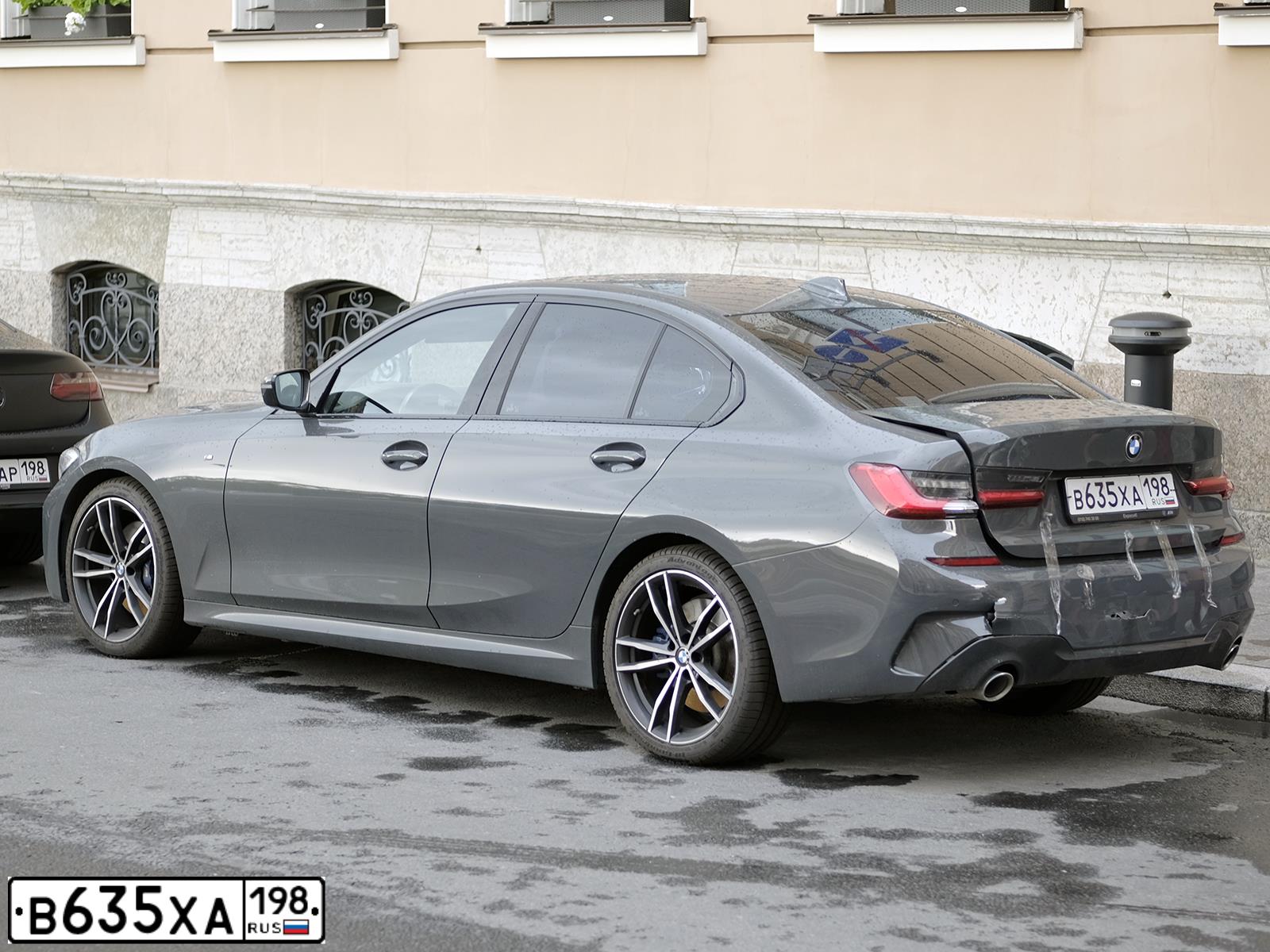Фото автомобиля BMW SERIE 3, 2019 — госномер В635ХА198. Цвет: Серый
