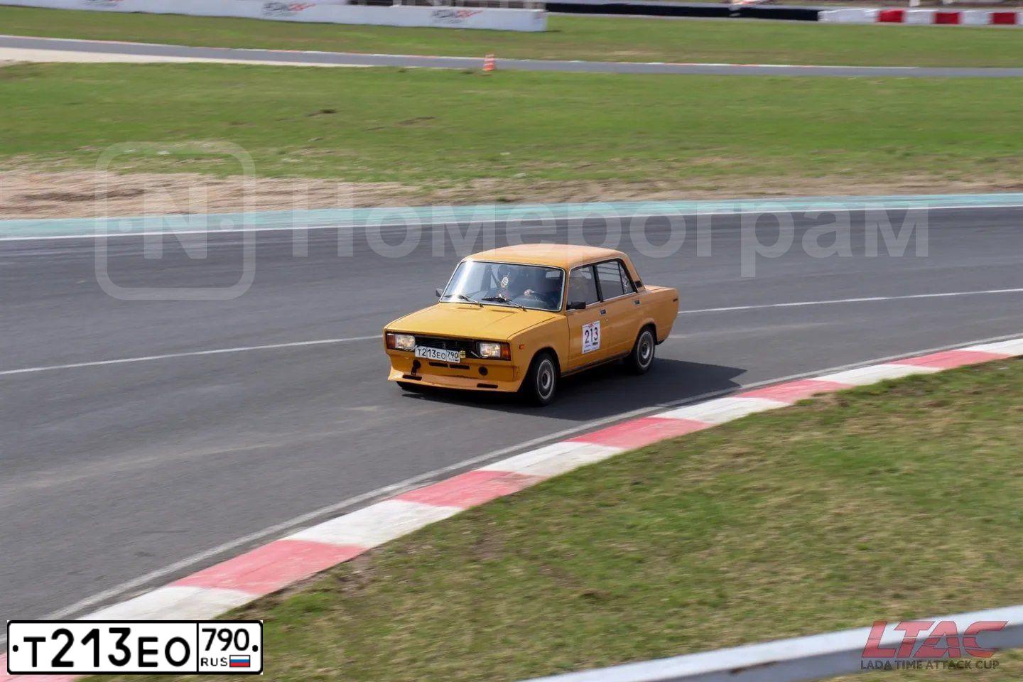 Фото автомобиля LADA 2105 LADA, 1982 — госномер Т213ЕО790. Цвет: ЖЕЛТЫЙ