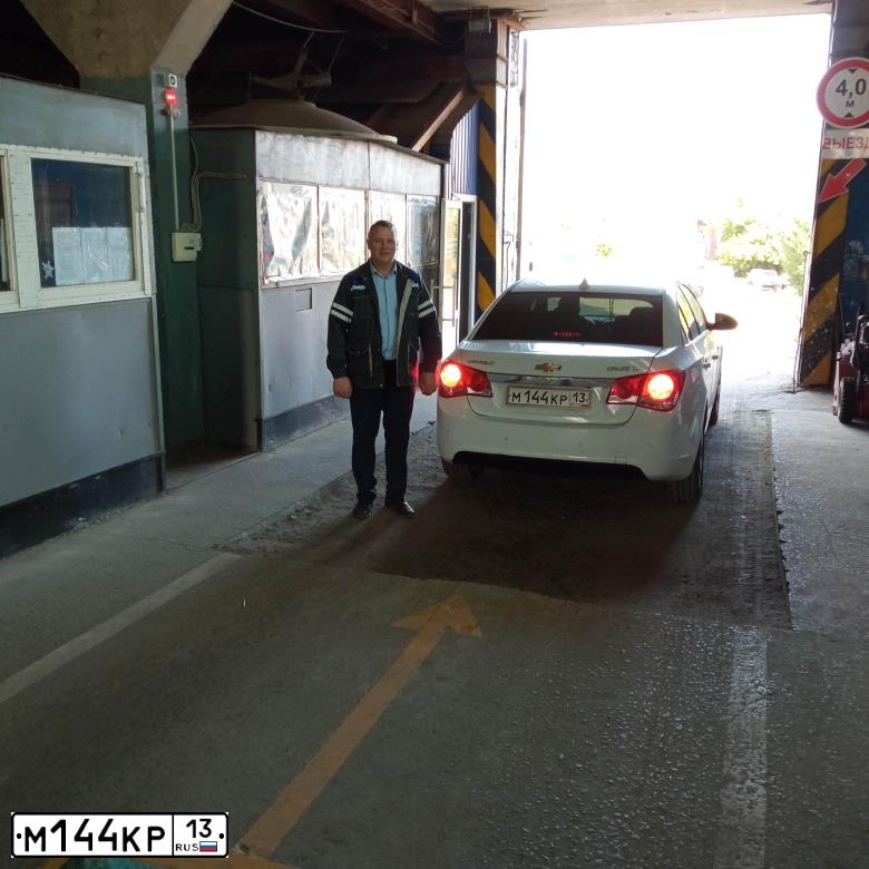 Фото автомобиля CHEVROLET CRUZE, 2012 — госномер М144КР13. Цвет: Белый