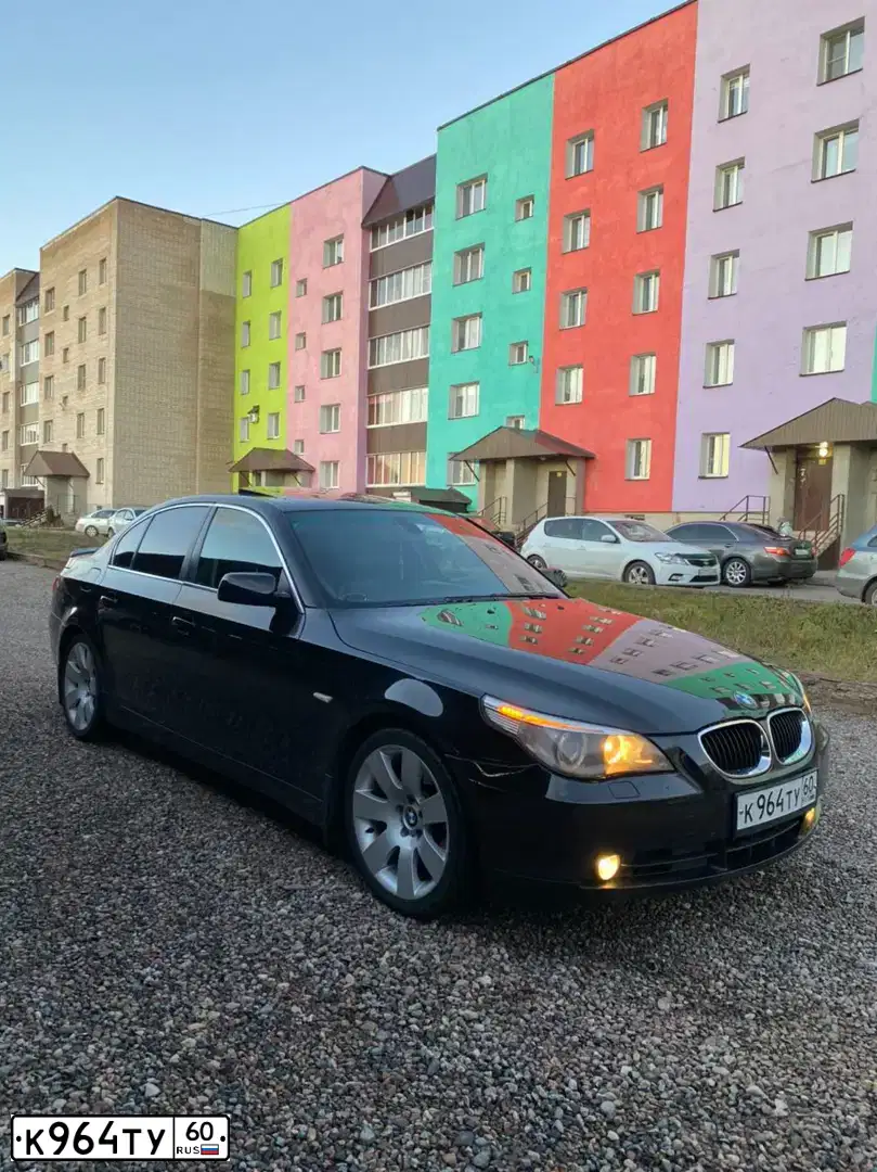 Фото автомобиля BMW SERIE 5, 2005 — госномер Х244ОН790. Цвет: ЧЕРНЫЙ