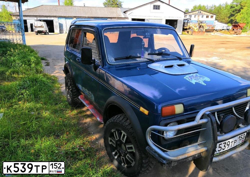 Фото автомобиля LADA 2121 NIVA, 2002 — госномер М261МА44. Цвет: Сине-зеленый