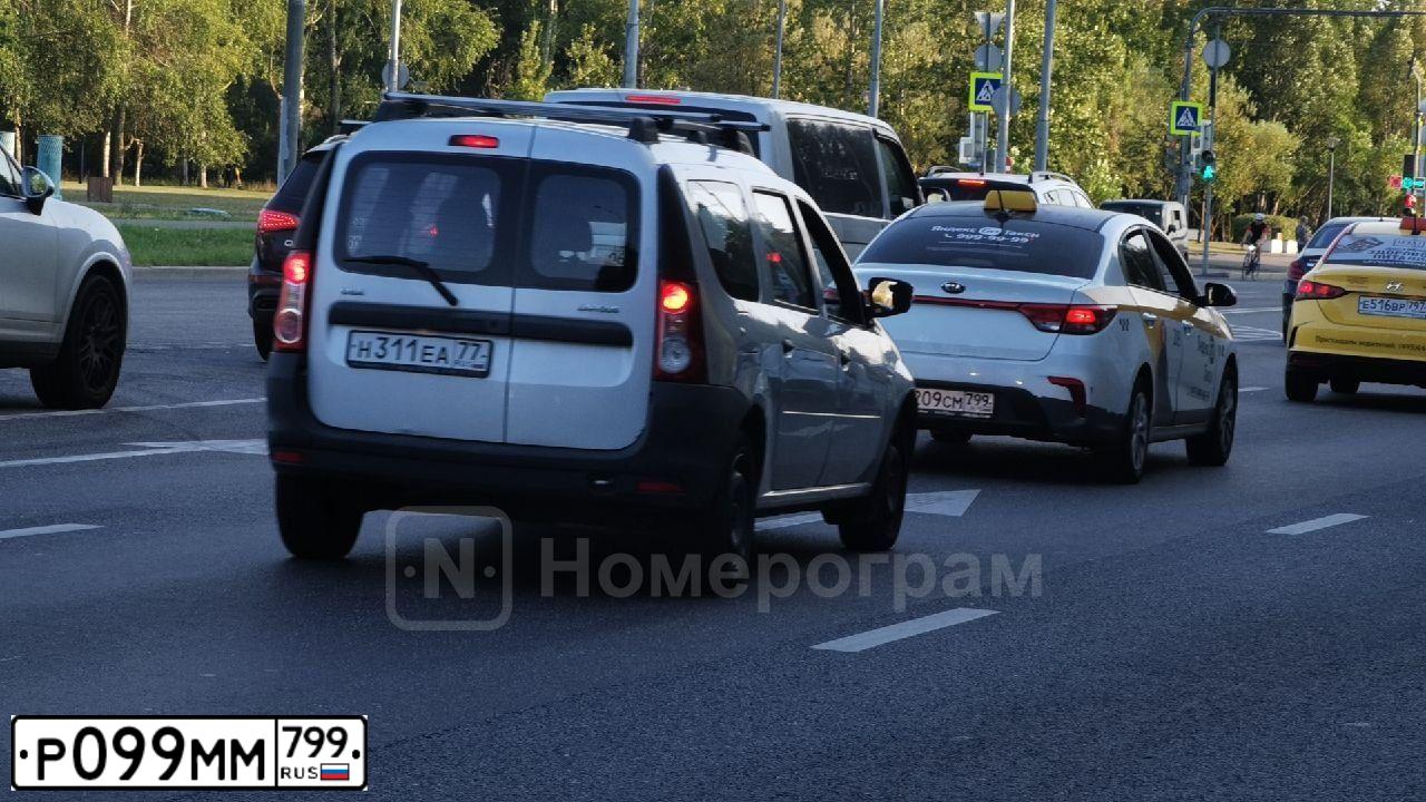 Фото автомобиля MITSUBISHI LANCER, 2006 — госномер М642РЕ13. Цвет: СЕРО ЗЕЛЕНЫЙ