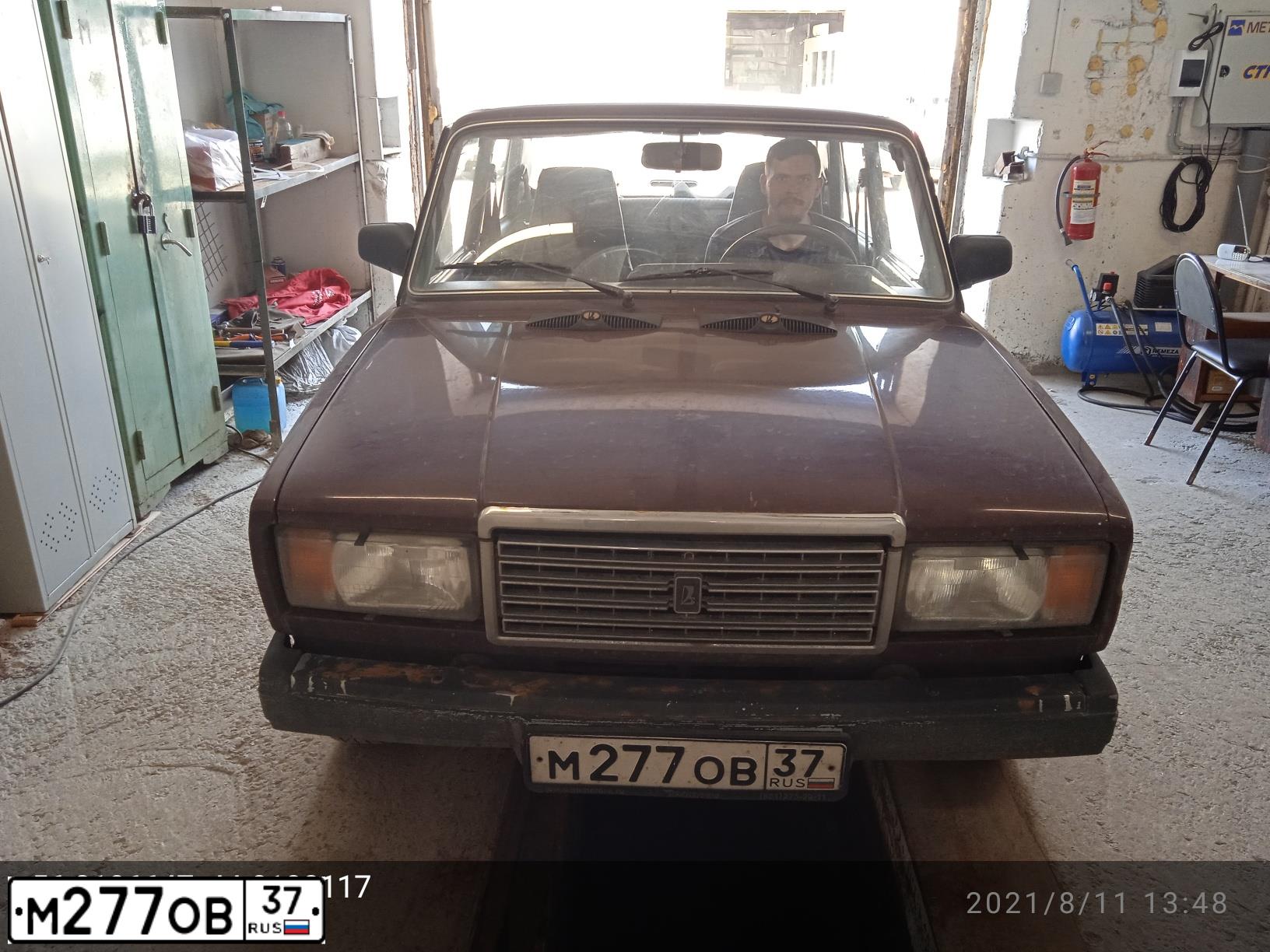 Фото автомобиля LADA 2107, 2005 — госномер О037КС790. Цвет: ТЕМНО-ВИШНЕВЫЙ
