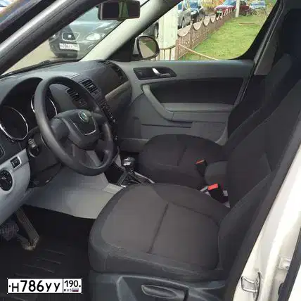 Фото автомобиля SEAT LEON, 2011 — госномер Н786УУ190. Цвет: ЧЕРНЫЙ
