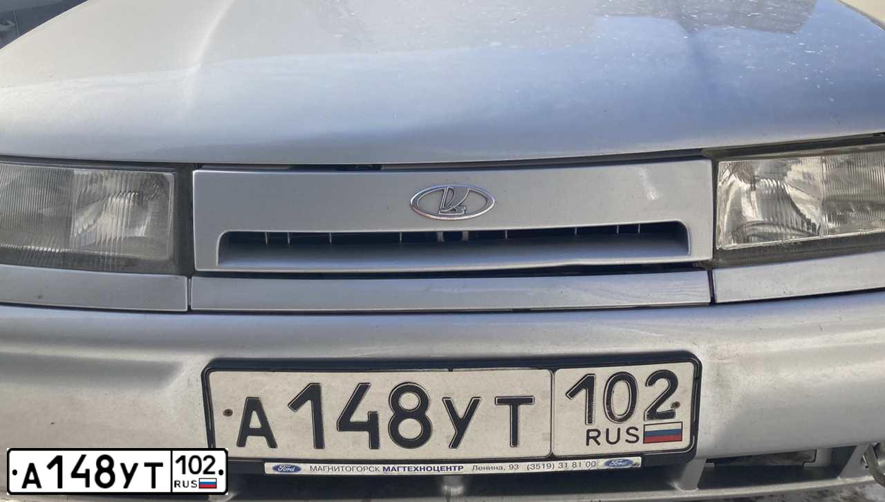 Фото автомобиля LADA 2112 LADA, 2003 — госномер А148УТ102. Цвет: Светло-Серебристый металлик
