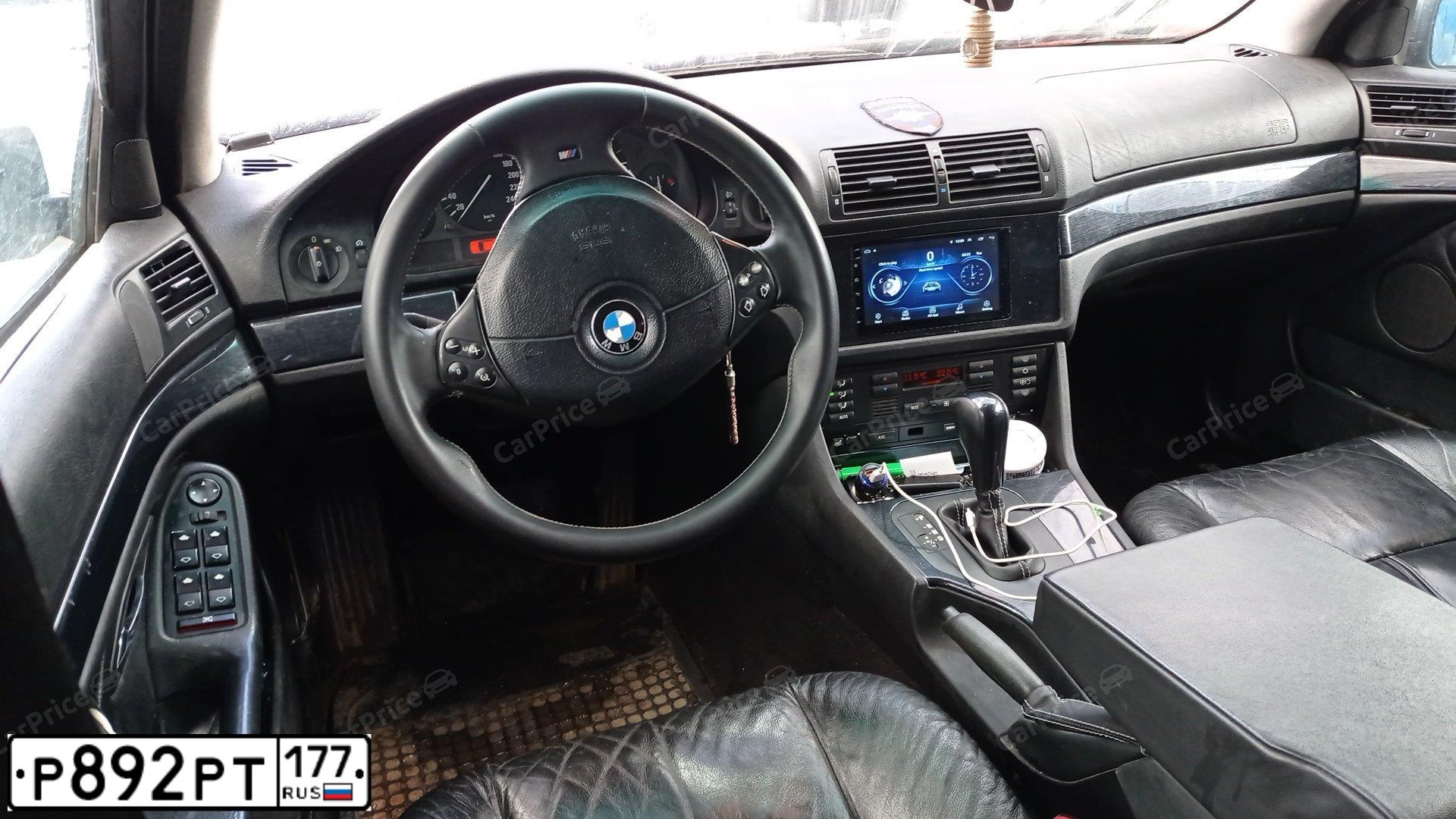 Фото автомобиля BMW 528, 1997 — госномер Е832КО977. Цвет: ЧЕРНЫЙ