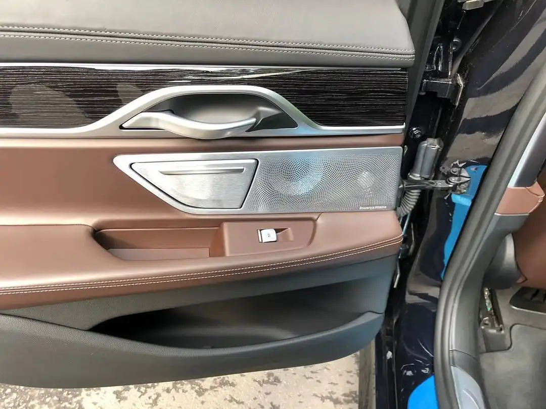 Фото автомобиля BMW 730D, 2020 — госномер С966ТМ193. Цвет: ЧЕРНЫЙ