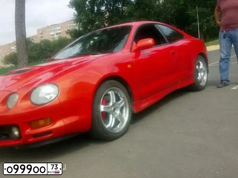 Фото автомобиля TOYOTA CELICA, 1996 — госномер О999ОО73. Цвет: Красный