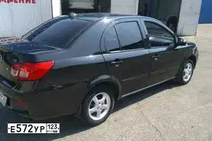 Фото автомобиля FAW W V5, 2013 — госномер У825АУ56. Цвет: ЧЕРНЫЙ