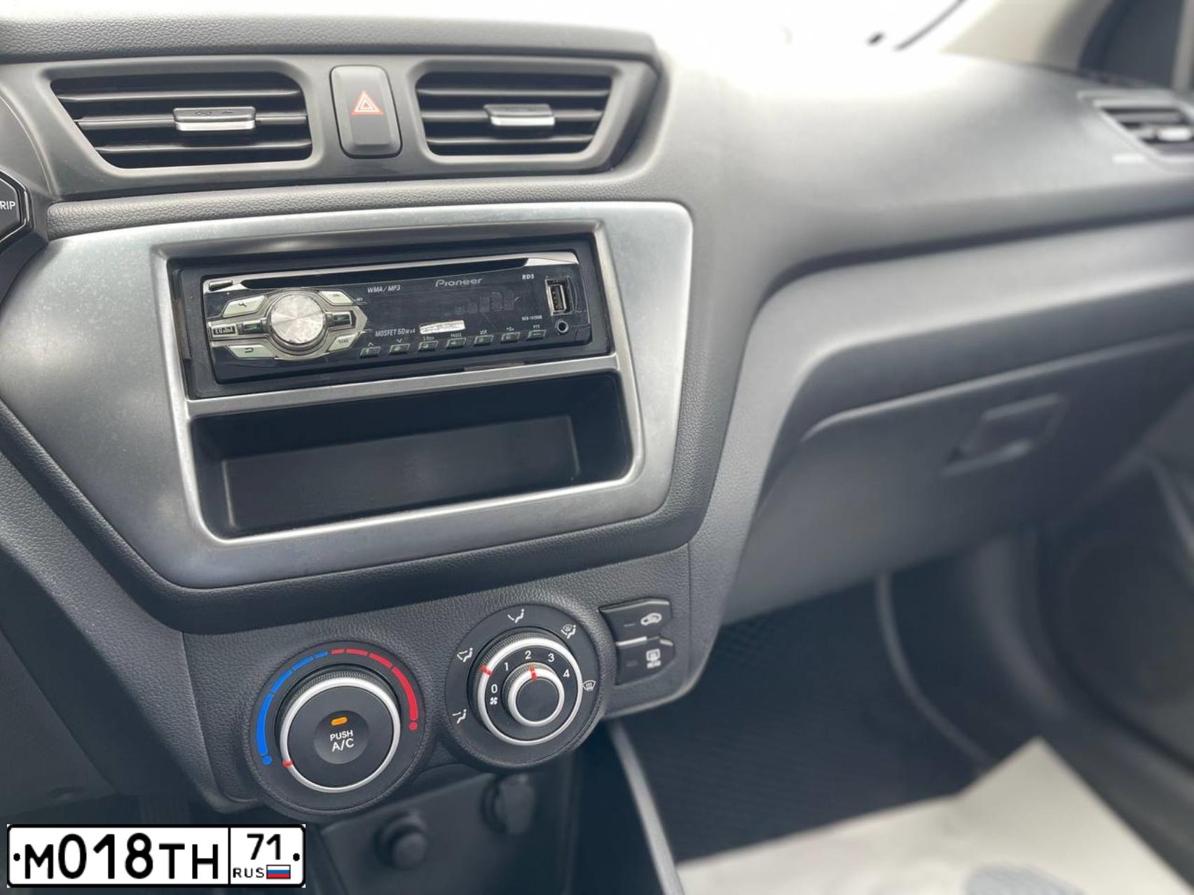 Фото автомобиля KIA RIO, 2012 — госномер О452ХС71