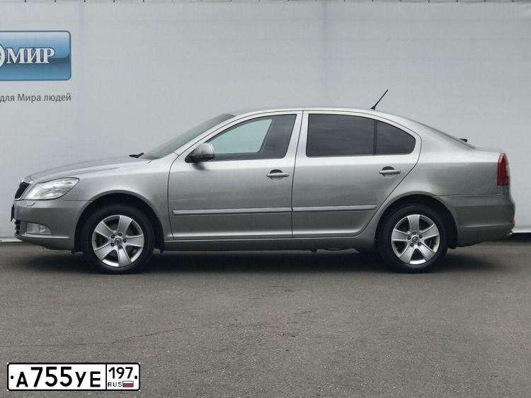 Фото автомобиля SKODA OCTAVIA, 2012 — госномер А755УЕ197. Цвет: БЕЖЕВЫЙ