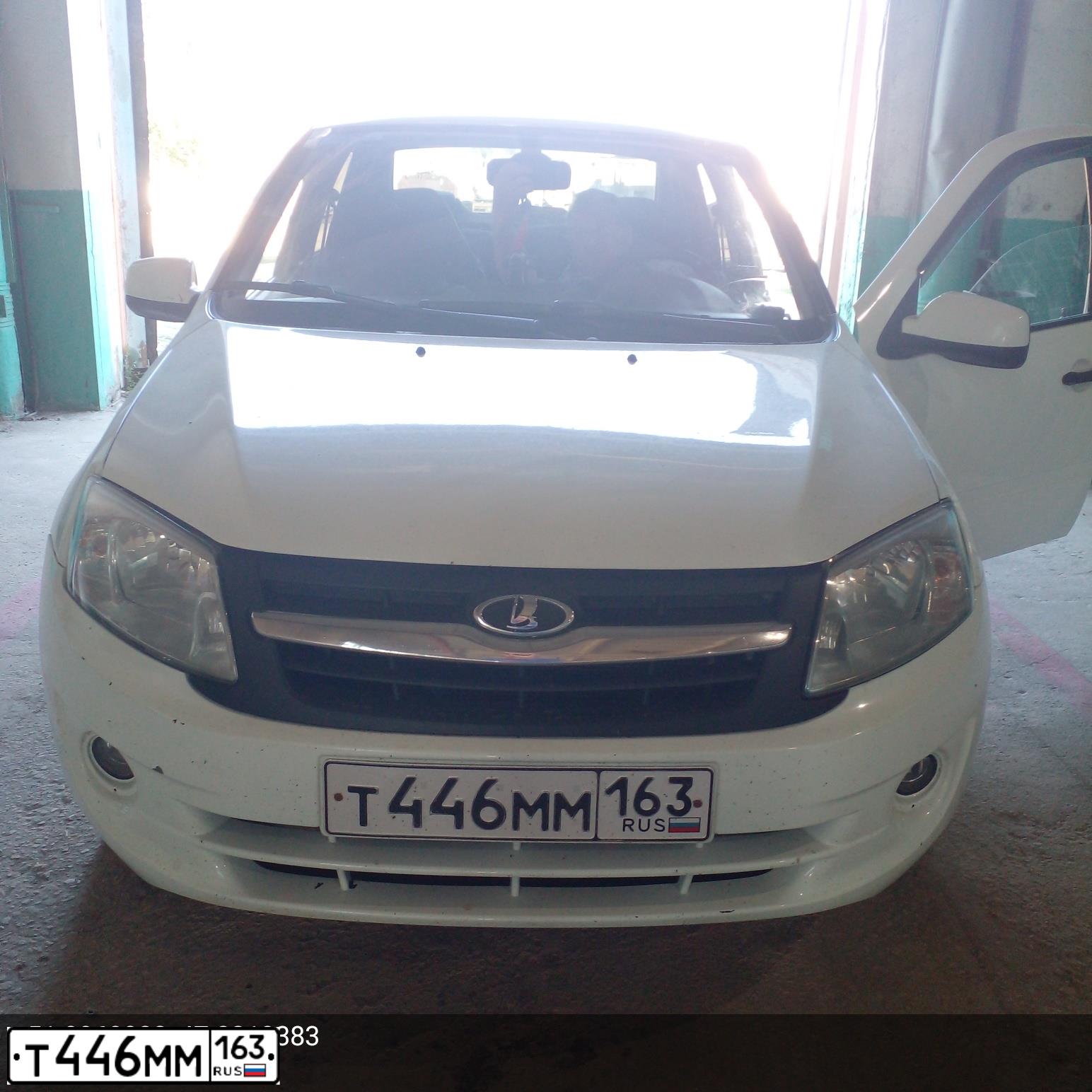 Фото автомобиля LADA 2190 GRANTA, 2012 — госномер Х867ТХ36. Цвет: Белый