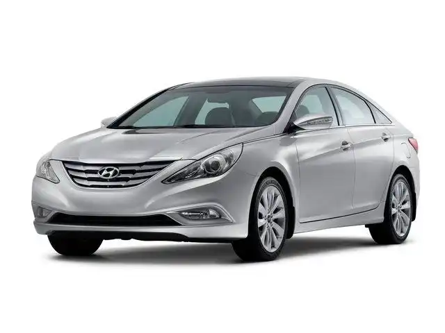Фото автомобиля HYUNDAI SONATA, 2010 — госномер К276ТУ702. Цвет: ЧЕРНЫЙ