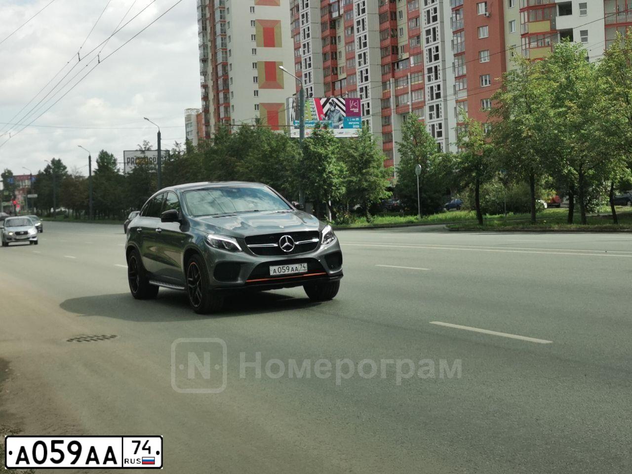 Фото автомобиля PORSCHE CAYENNE, 2006 — госномер А059АА74. Цвет: ЧЕРНЫЙ