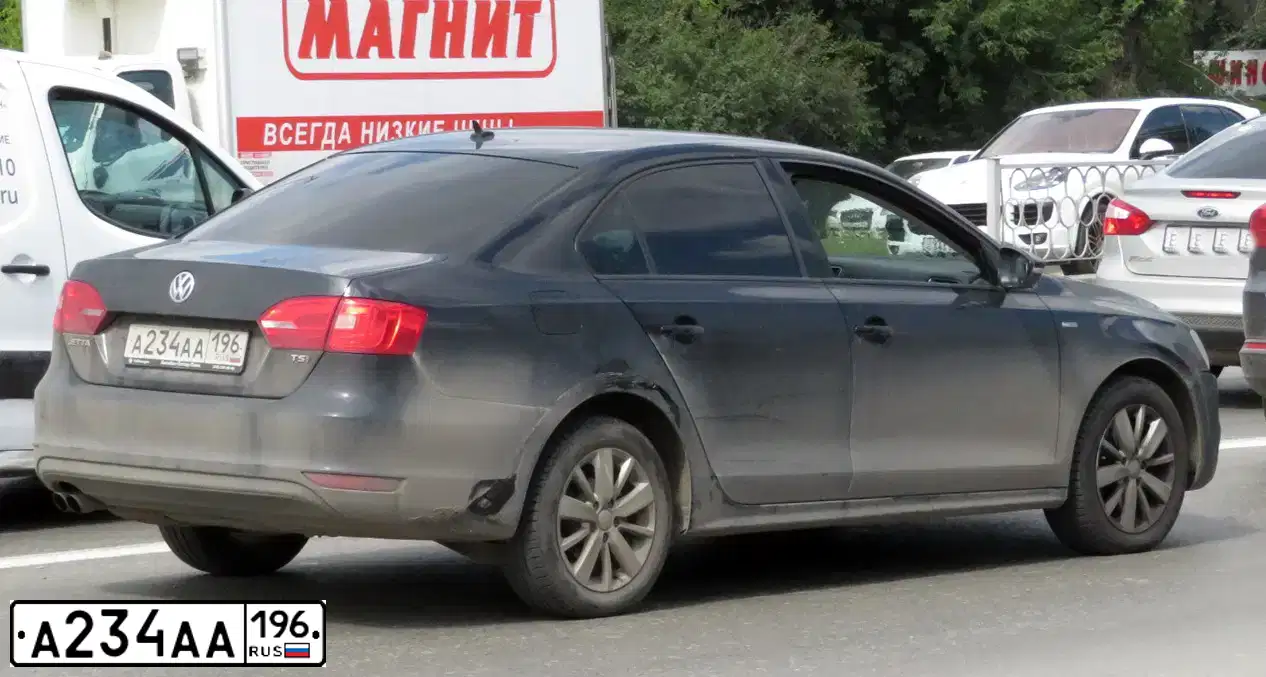 Фото автомобиля VOLKSWAGEN JETTA, 2013 — госномер А234АА196. Цвет: ЧЕРНЫЙ