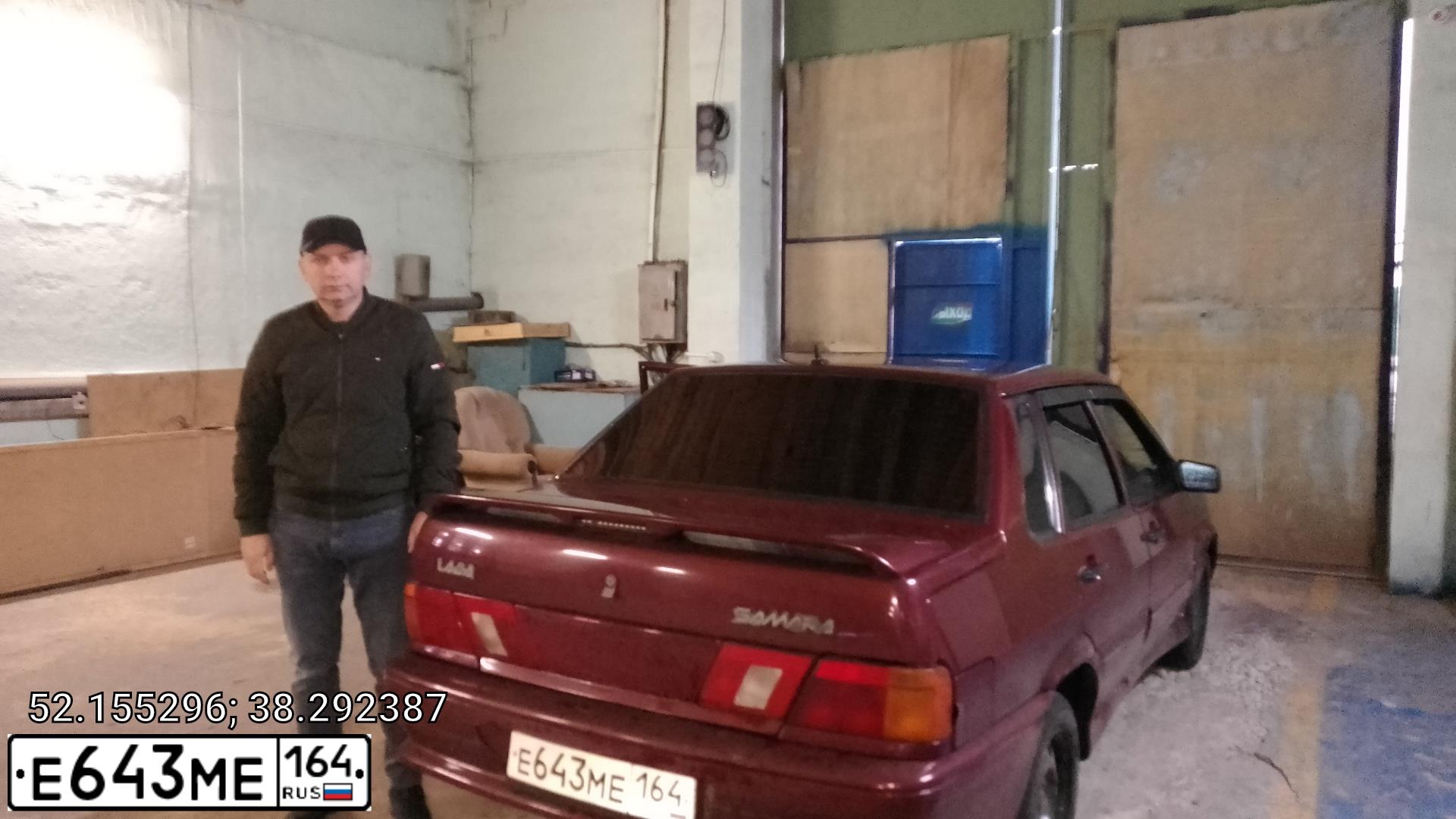 Фото автомобиля LADA 2115, 2004 — госномер Р600НС48. Цвет: КРАСНЫЙ ТЕМНЫЙ