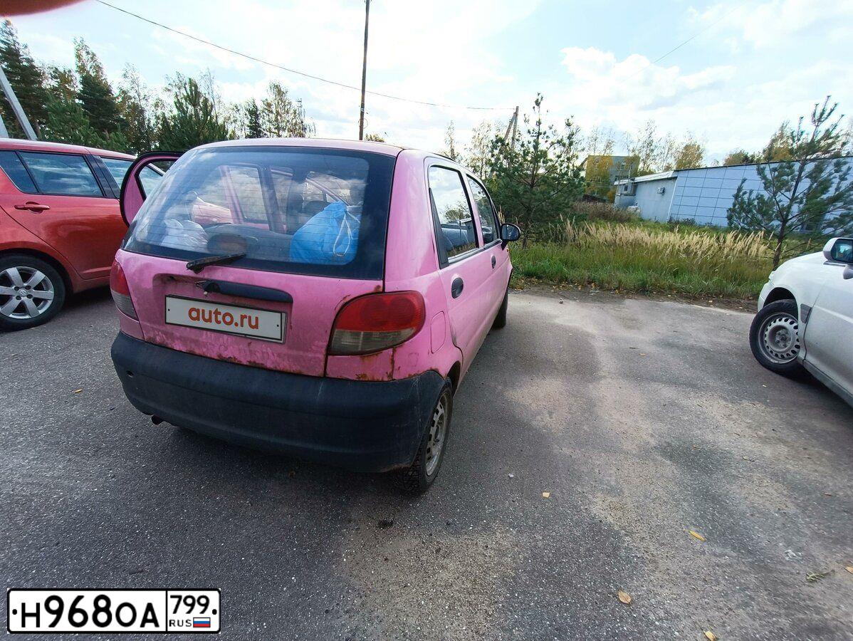 Фото автомобиля DAEWOO MATIZ, 2013 — госномер Н968ОА799. Цвет: РОЗОВЫЙ