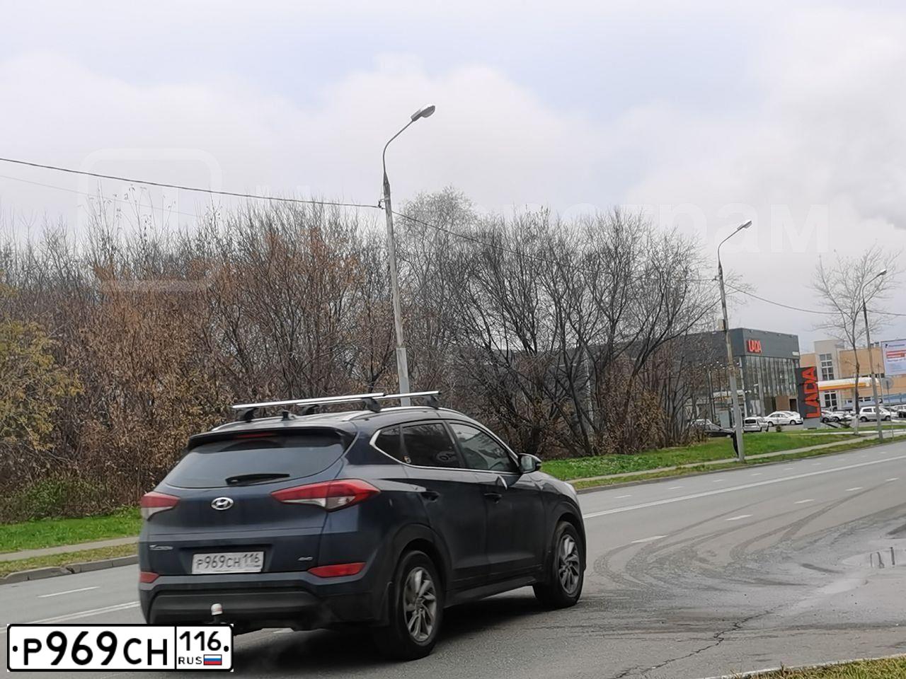 Фото автомобиля OPEL ASTRA, 2012 — госномер Р969СН116. Цвет: ЖЁЛТЫЙ