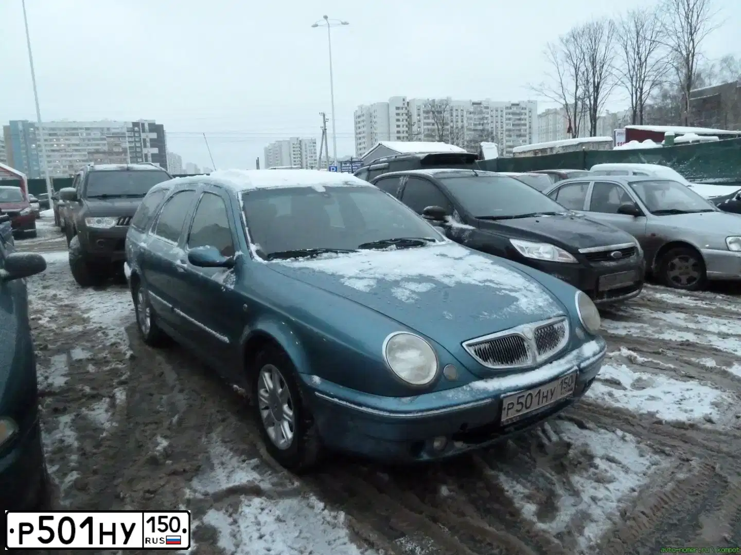 Фото автомобиля LANCIA LYBRA, 2000 — госномер Е019ОВ67. Цвет: синий