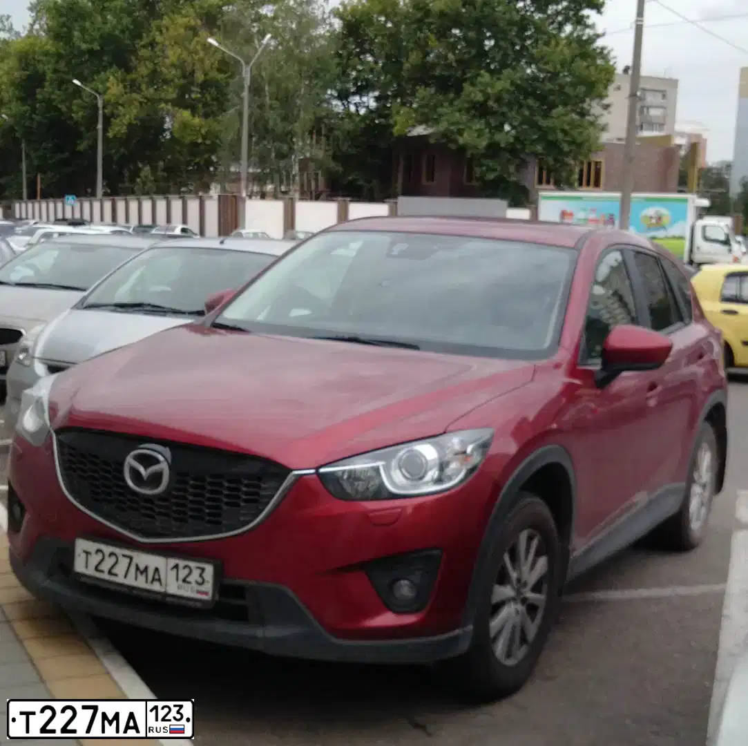 Фото автомобиля MAZDA CX-5, 2013 — госномер Т227МА123. Цвет: КРАСНЫЙ