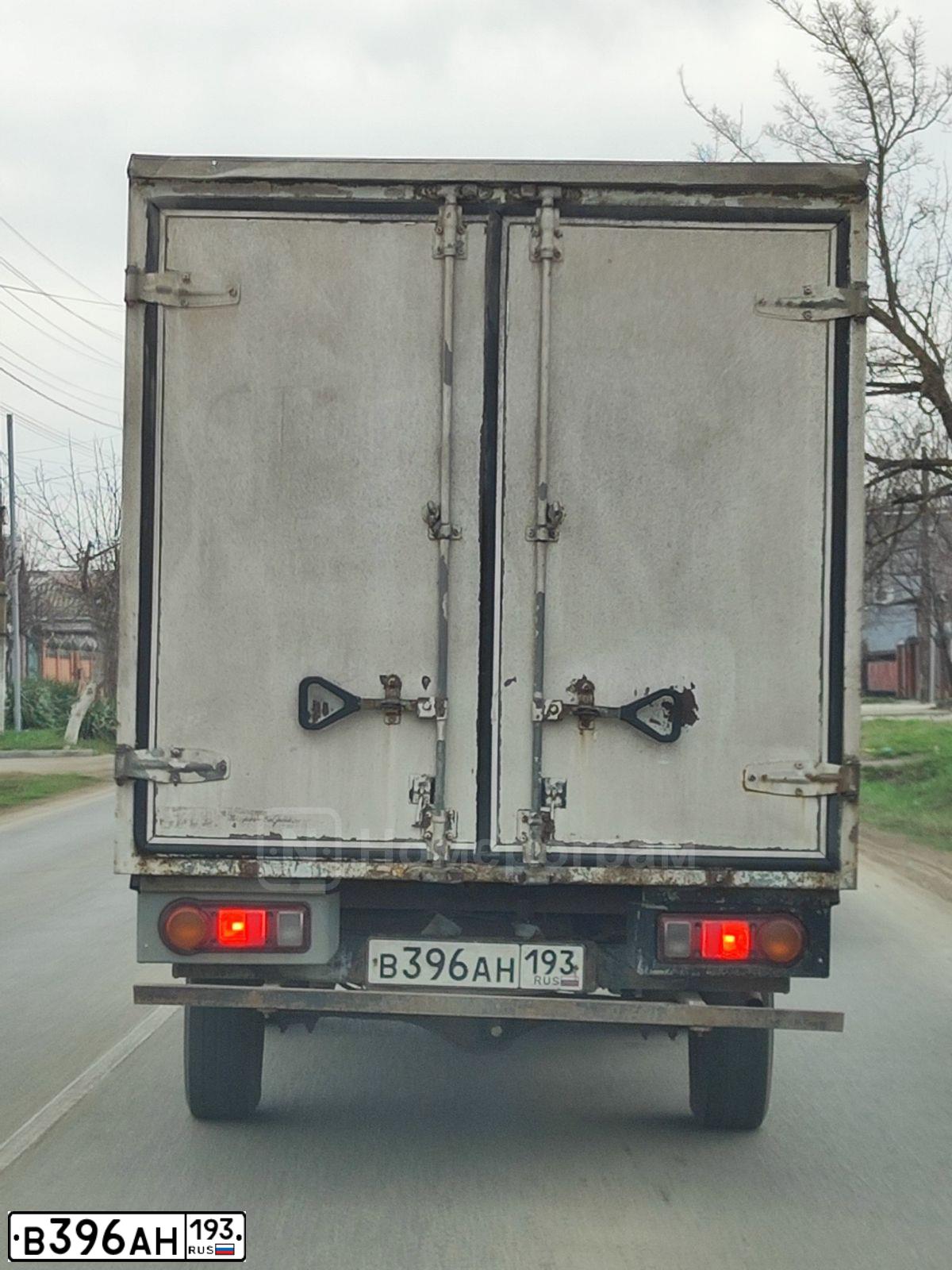 Фото автомобиля TAGAZ PORTER, 2010 — госномер В396АН193. Цвет: Белый
