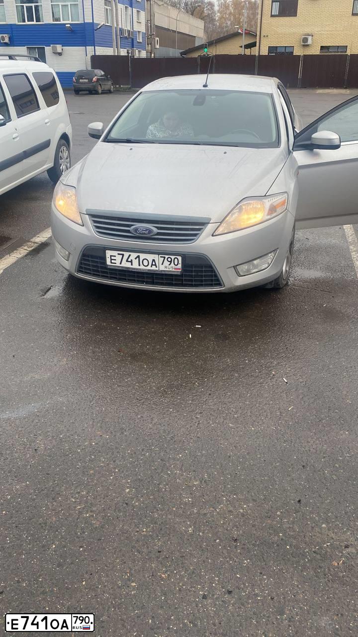 Фото автомобиля FORD MONDEO, 2008 — госномер Н668АЕ550. Цвет: Серебристый