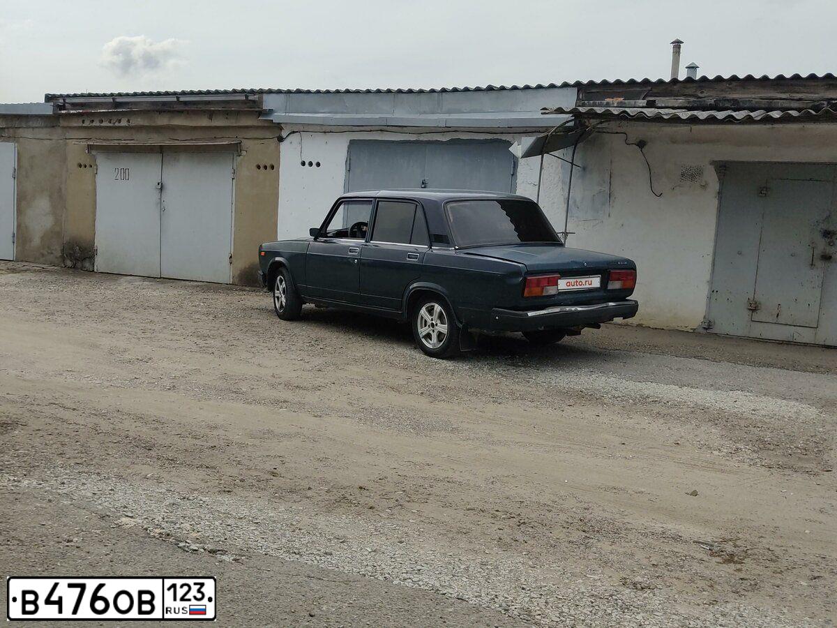 Фото автомобиля LADA 2115 SAMARA, 2009 — госномер В476ОВ123. Цвет: СВЕТЛО-СЕРЫЙ