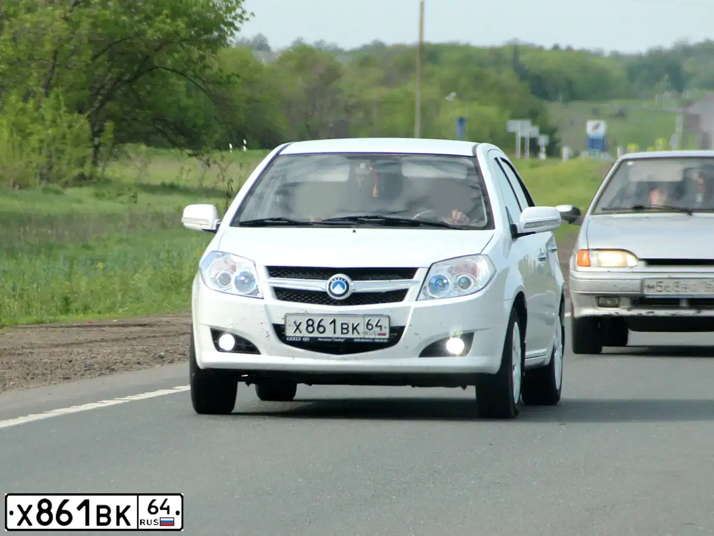 Фото автомобиля GEELY MK, 2013 — госномер А030ЕА164. Цвет: Белый