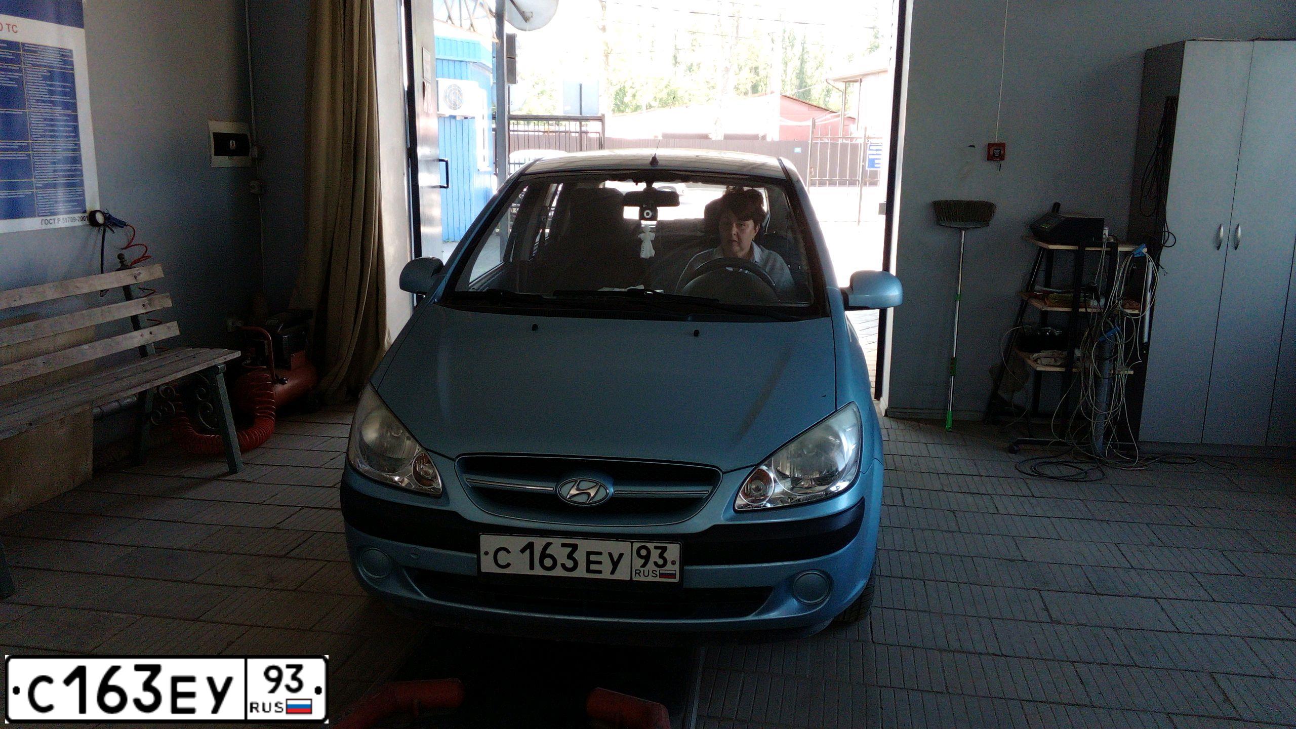 Фото автомобиля HYUNDAI GETZ, 2006 — госномер С163ЕУ93. Цвет: ГОЛУБОЙ