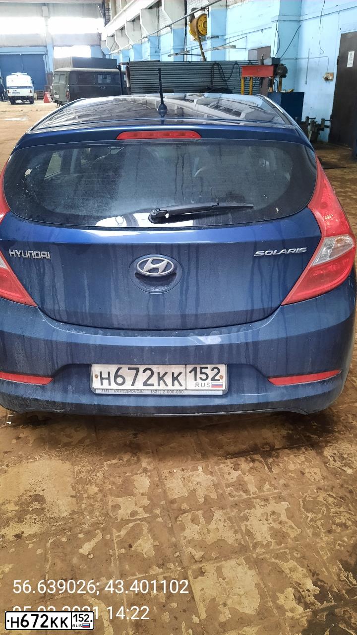 Фото автомобиля HYUNDAI SOLARIS, 2014 — госномер Н672КК152. Цвет: синий