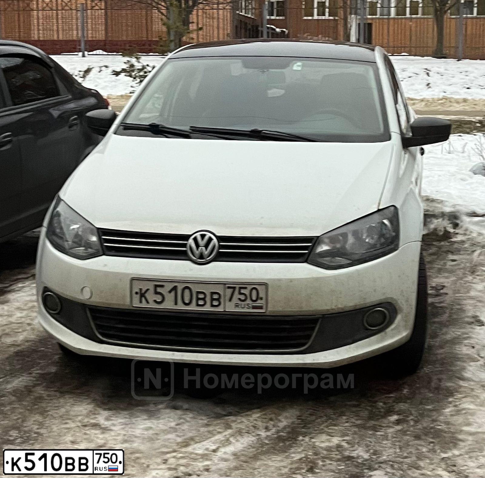 Фото автомобиля VOLKSWAGEN POLO, 2019 — госномер Е465ВХ198. Цвет: ВИШНЕВЫЙ