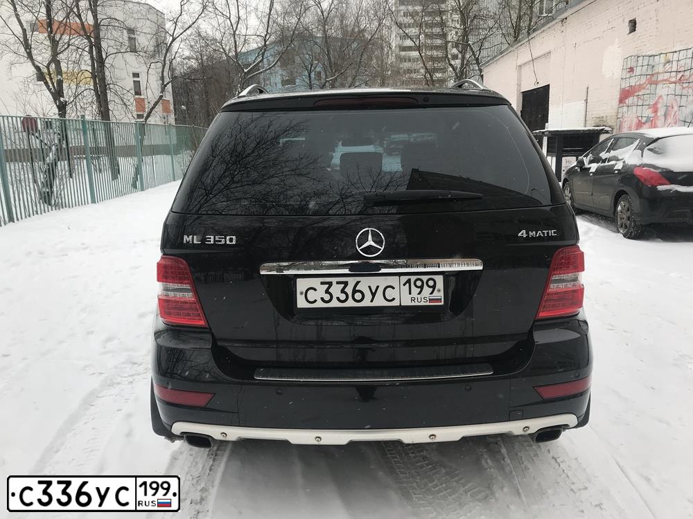 Фото автомобиля MERCEDES M-KLASSE, 2009 — госномер С336УС199. Цвет: ЧЕРНЫЙ
