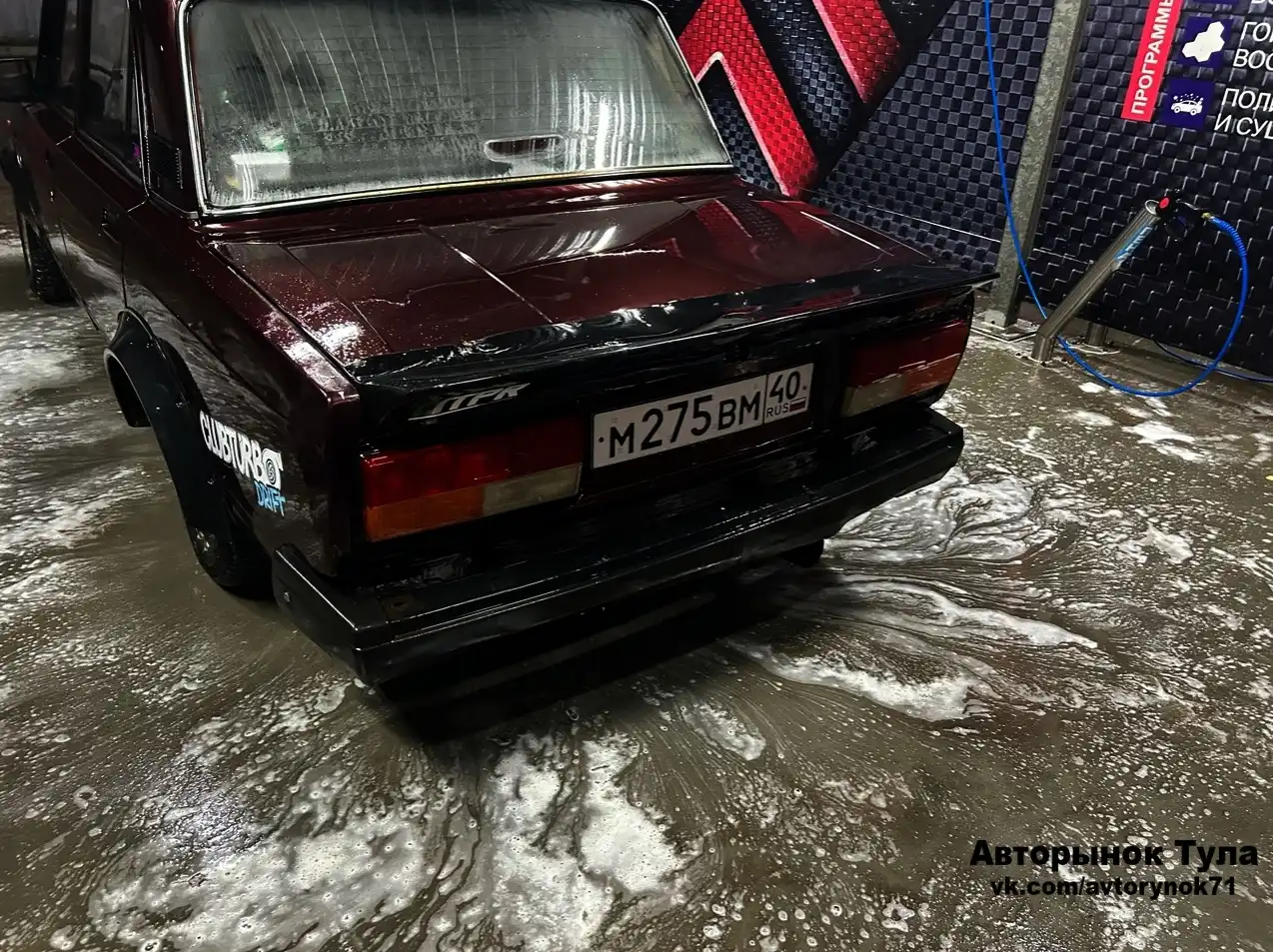 Фото автомобиля LADA 2107, 2010 — госномер А250КК977. Цвет: ТЕМНО-ВИШНЕВЫЙ