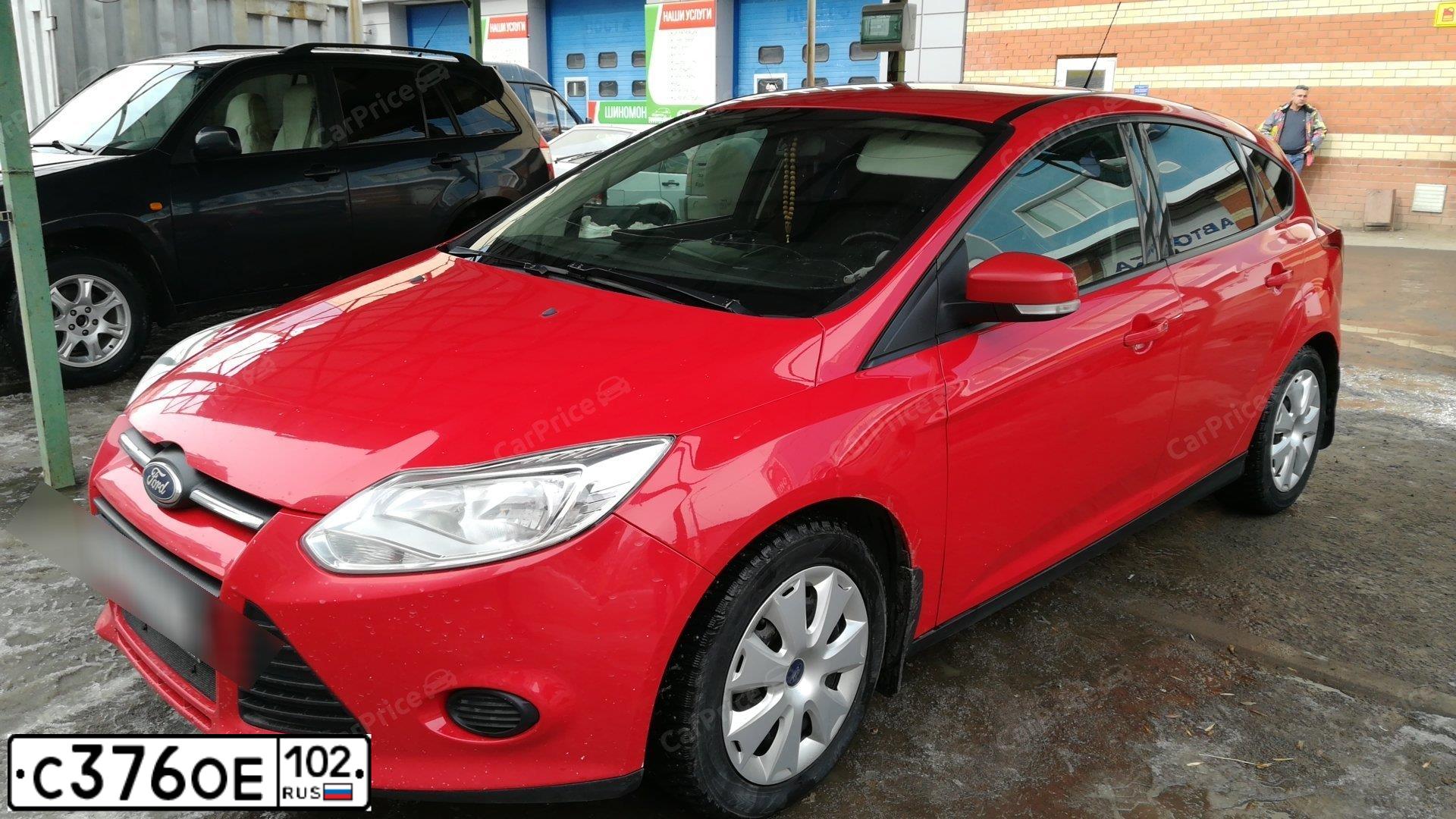 Фото автомобиля FORD FOCUS, 2011 — госномер С376ОЕ102. Цвет: КРАСНЫЙ