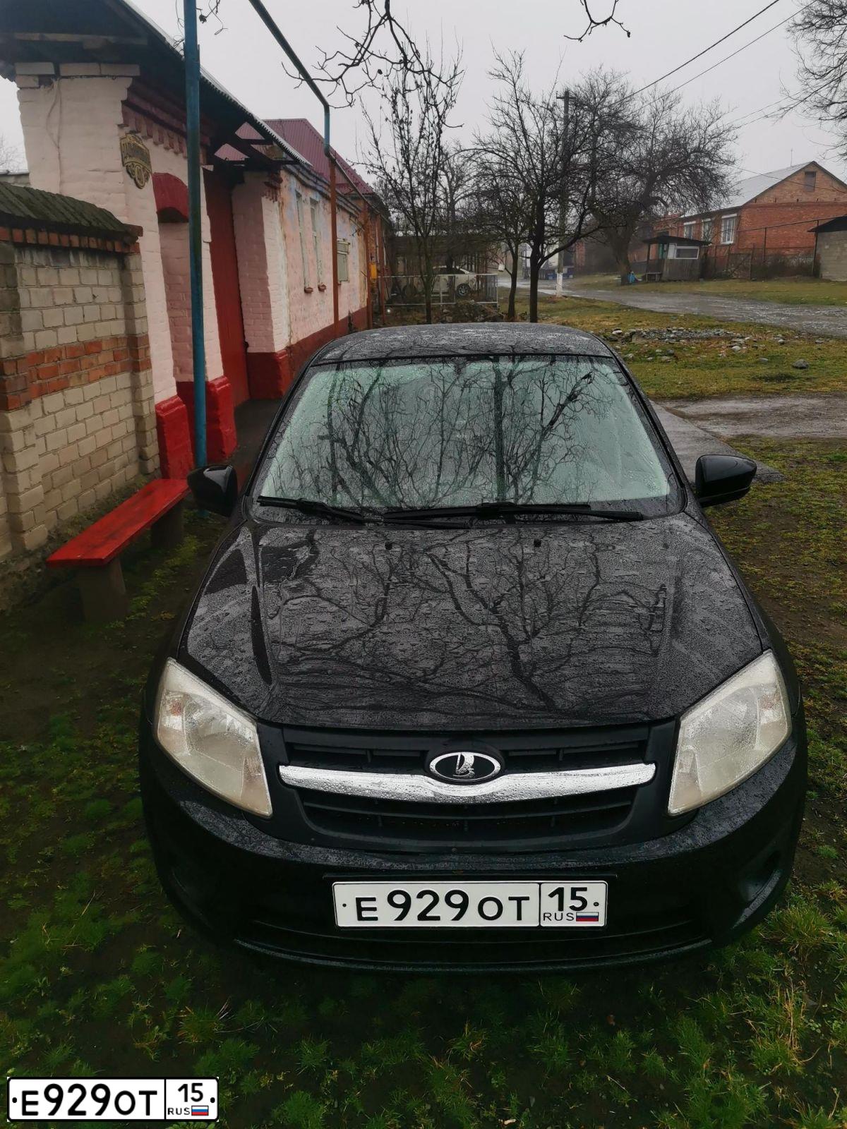 Фото автомобиля MERCEDES S-KLASSE, 2000 — госномер А220АА06. Цвет: СЕРЫЙ МЕТАЛЛИК