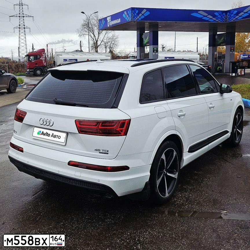 Фото автомобиля AUDI Q7, 2019 — госномер У526КВ152. Цвет: Белый