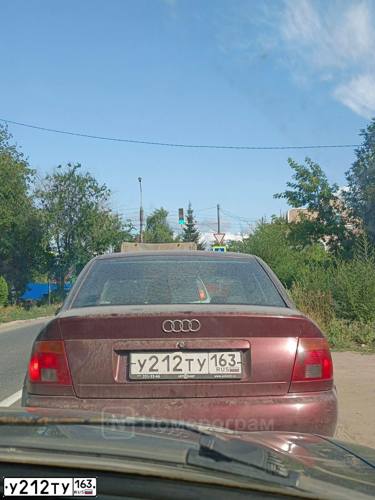 Фото автомобиля AUDI A4, 1998 — госномер У212ТУ163. Цвет: Красный