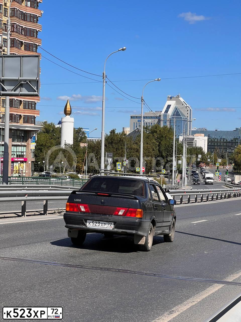 Фото автомобиля LADA 2115 SAMARA, 2008 — госномер К523ХР72. Цвет: ЧЕРНЫЙ