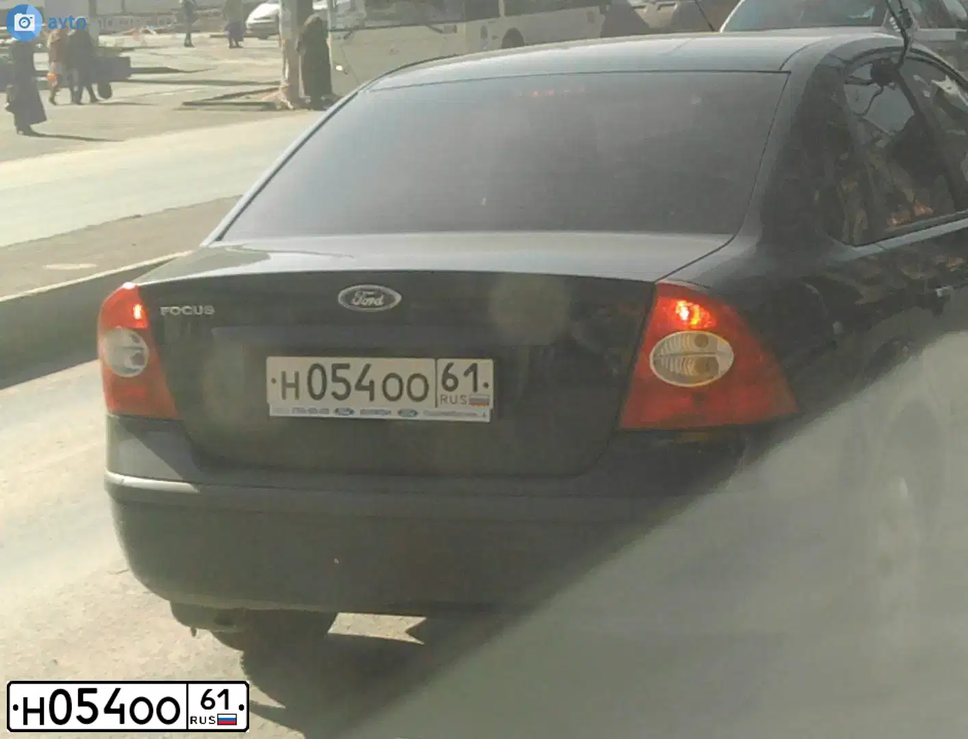 Фото автомобиля FORD FOCUS, 2007 — госномер Н054ОО61. Цвет: ЧЕРНЫЙ