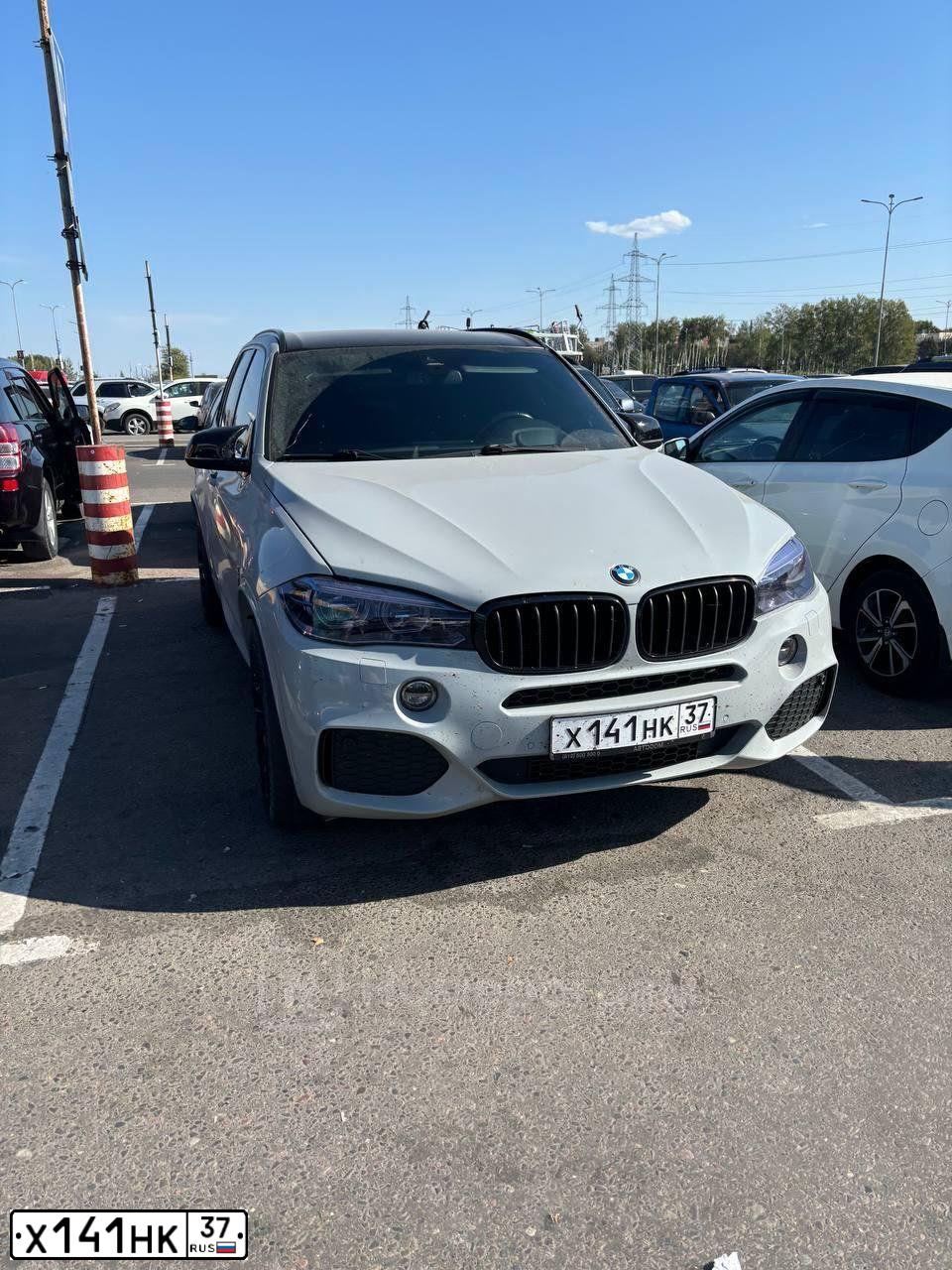 Фото автомобиля BMW X5, 2016 — госномер Х141НК37. Цвет: СЕРЫЙ