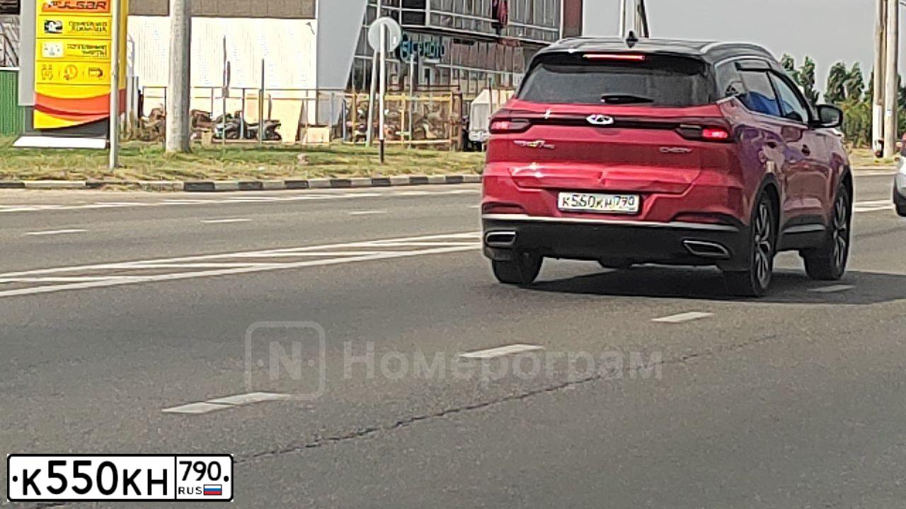 Фото автомобиля MAZDA CX-7, 2008 — госномер К550КН790. Цвет: ТЕМНО-ВИШНЕВЫЙ