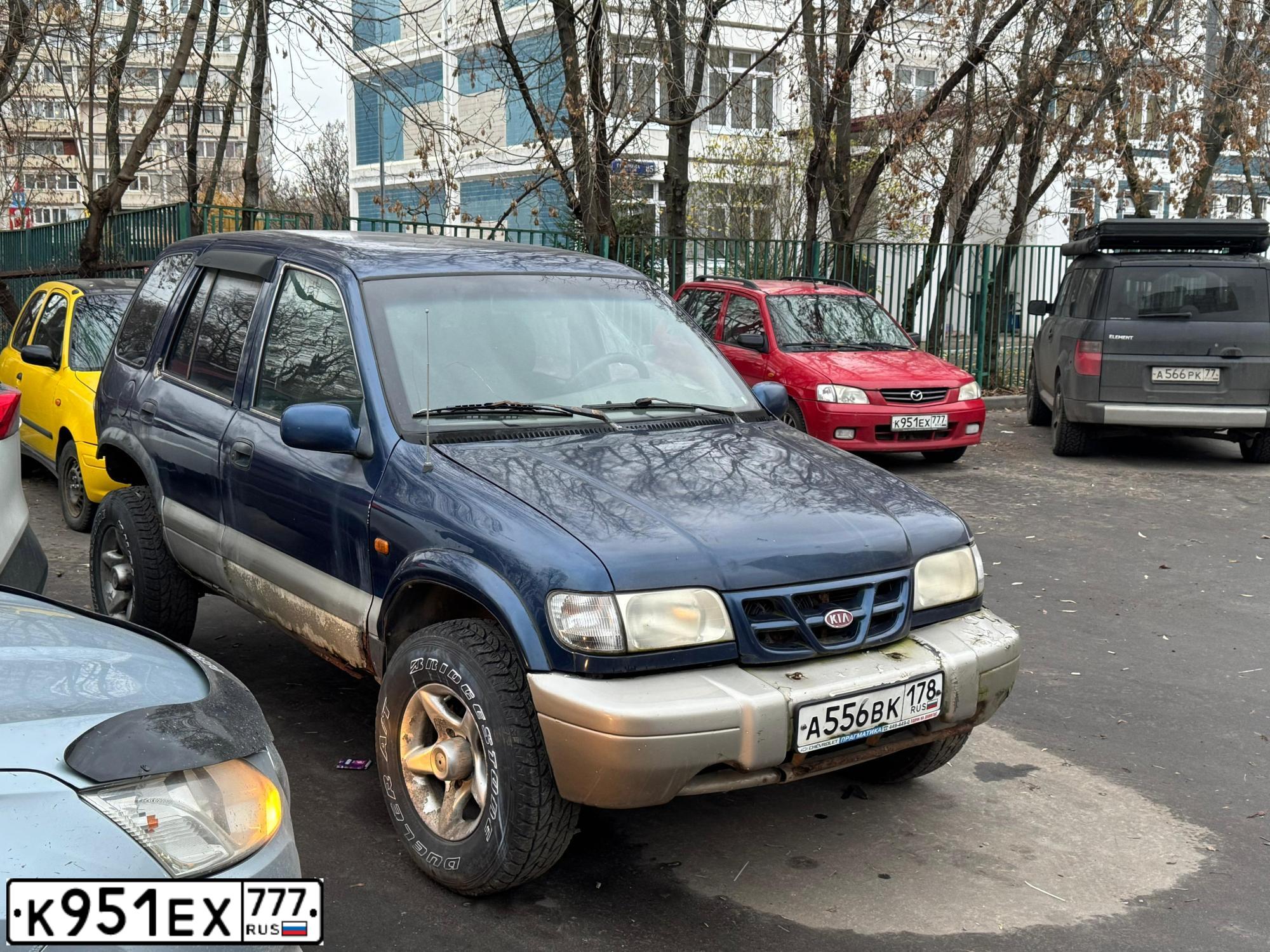 Фото автомобиля МАЗДА ДЕМИО МАЗДА ДЕМИО, 1997 — госномер К951ЕХ777. Цвет: Красный