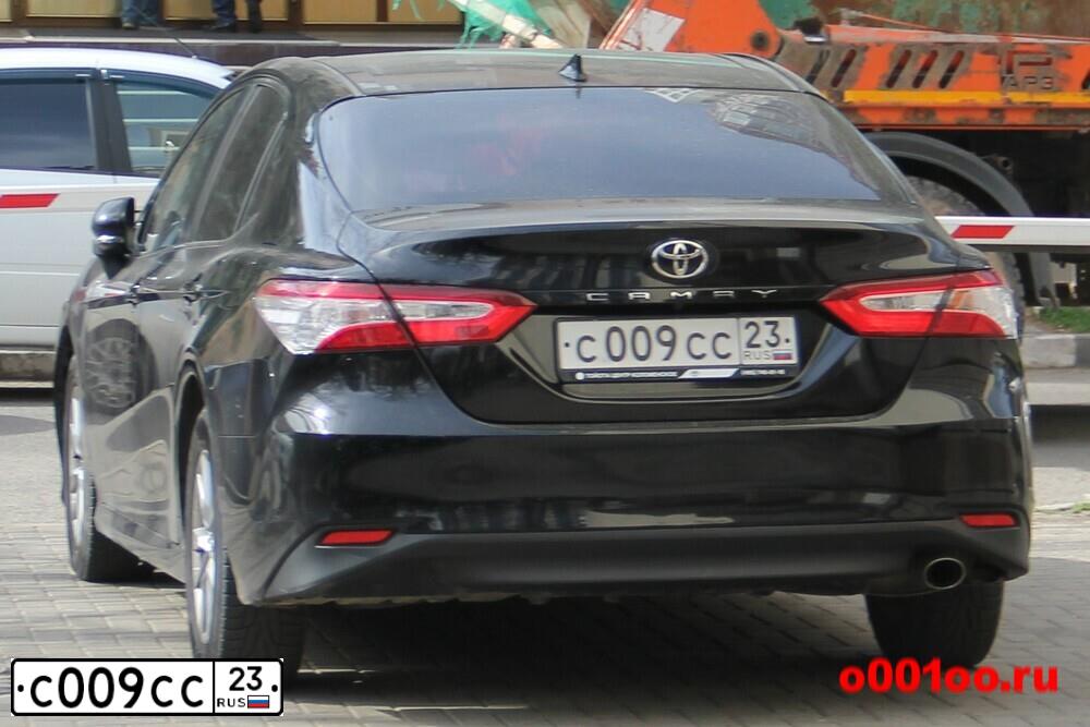 Фото автомобиля HONDA FIT, 2003 — госномер С009СС23