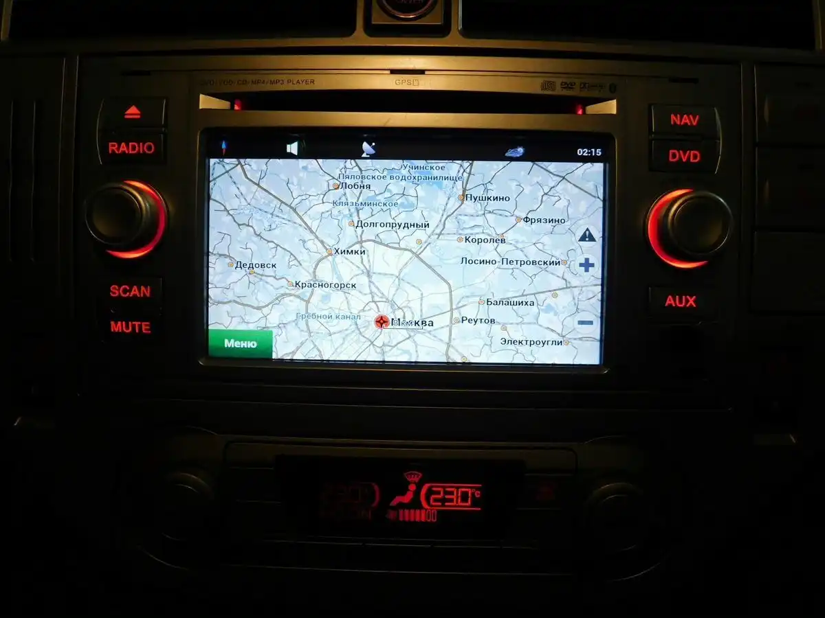 Фото автомобиля FORD KUGA, 2011 — госномер К751МЕ977. Цвет: Белый