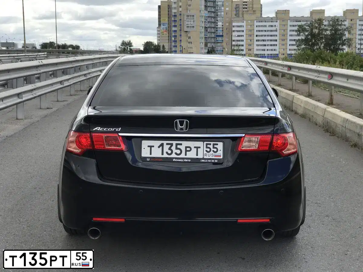 Фото автомобиля HONDA ACCORD, 2012 — госномер Н222АР22. Цвет: ЧЕРНЫЙ