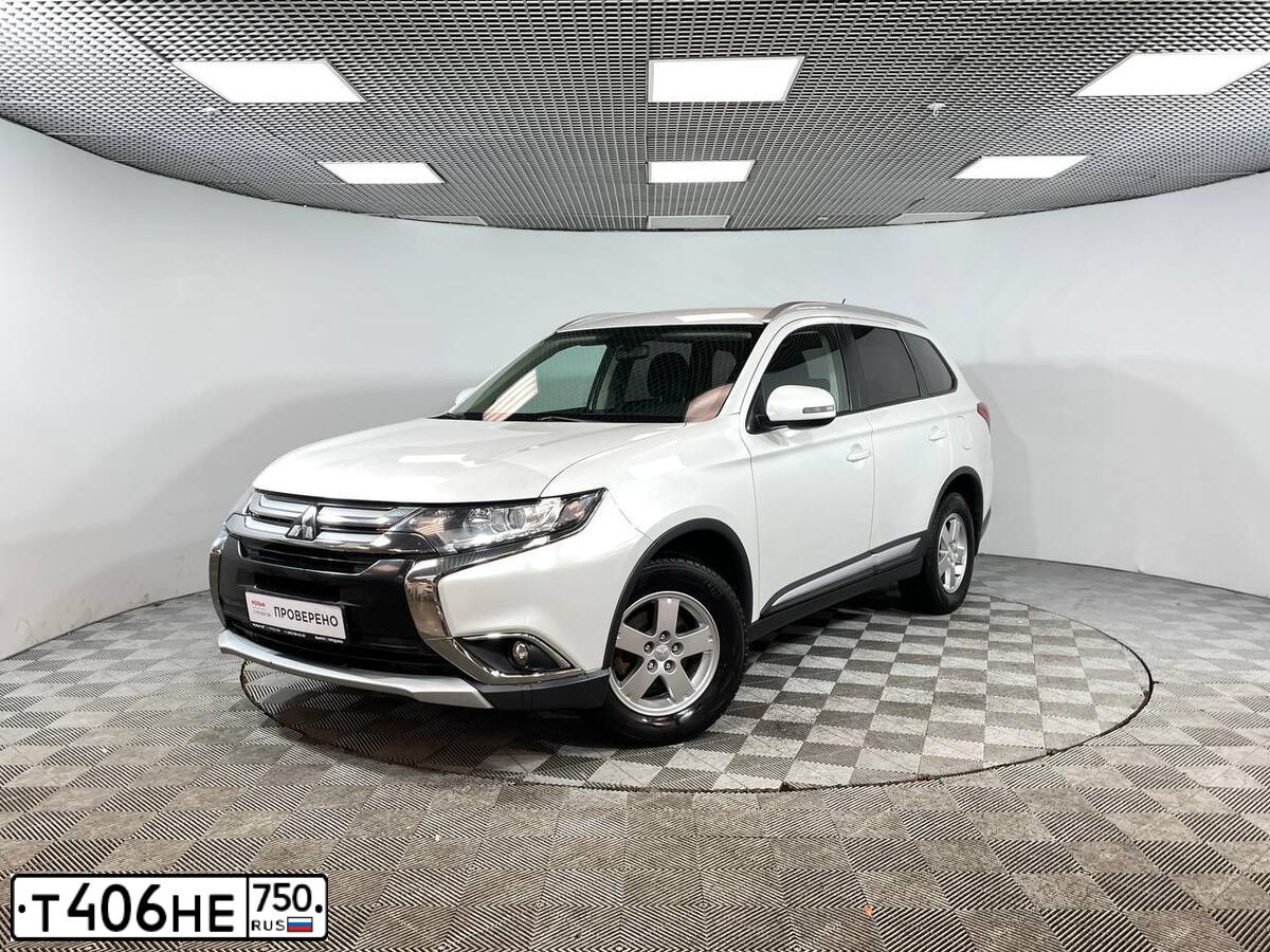 Фото автомобиля MITSUBISHI OUTLANDER, 2016 — госномер Т406НЕ750. Цвет: БЕЛЫЙ