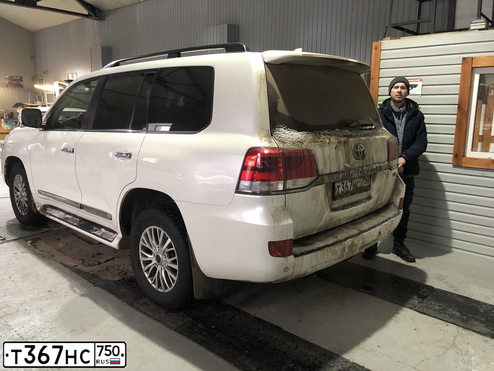 Фото автомобиля TOYOTA LAND CRUISER 200, 2016 — госномер В200ВН03