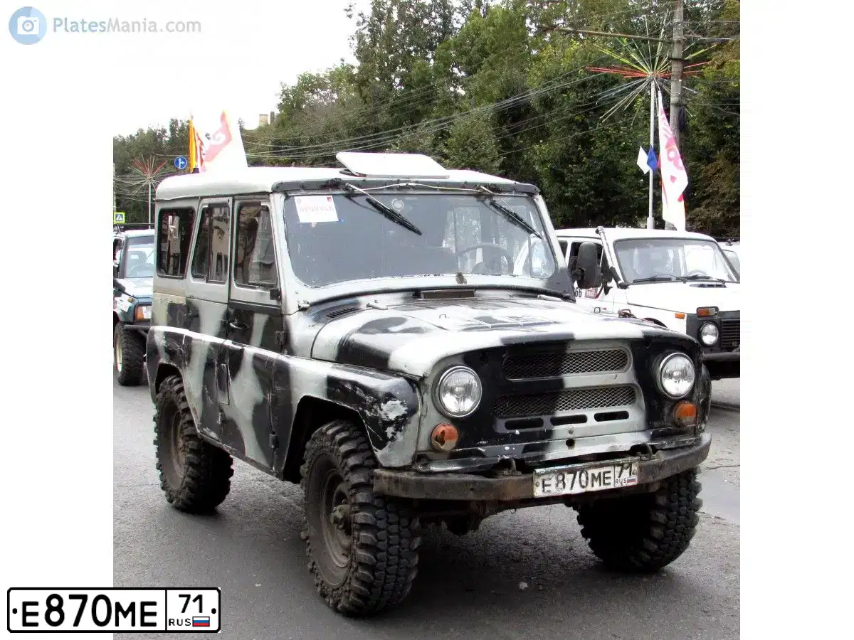 Фото автомобиля UAZ 3151 / HUNTER, 1994 — госномер Е870МЕ71. Цвет: БЕЛАЯ НОЧЬ