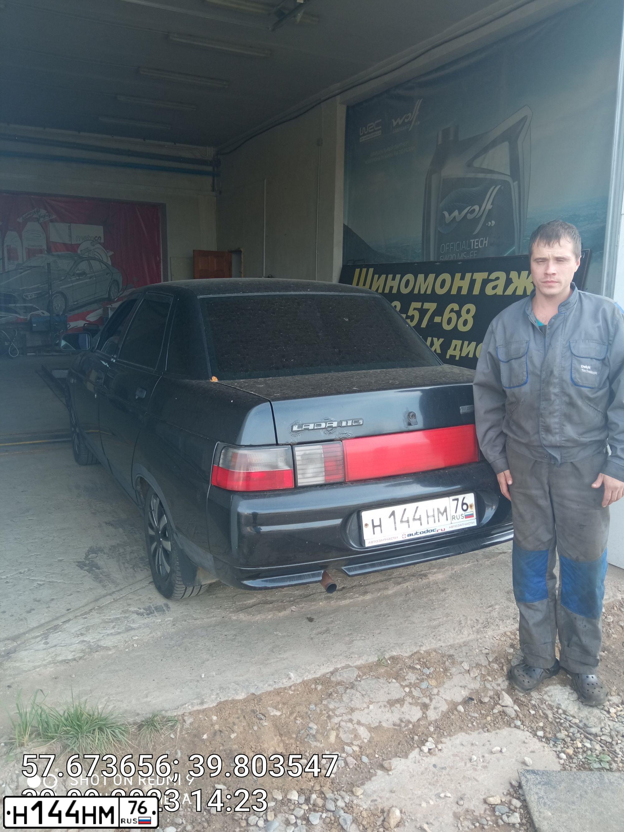 Фото автомобиля LADA 2110 LADA, 2007 — госномер Н144НМ76. Цвет: ЧЕРНЫЙ